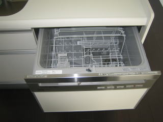 新築工事キッチン食器洗い器